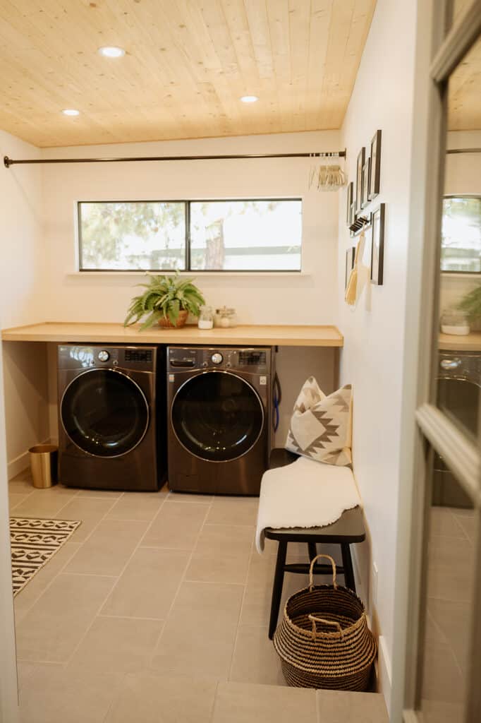 laundry room with a washer and dryer