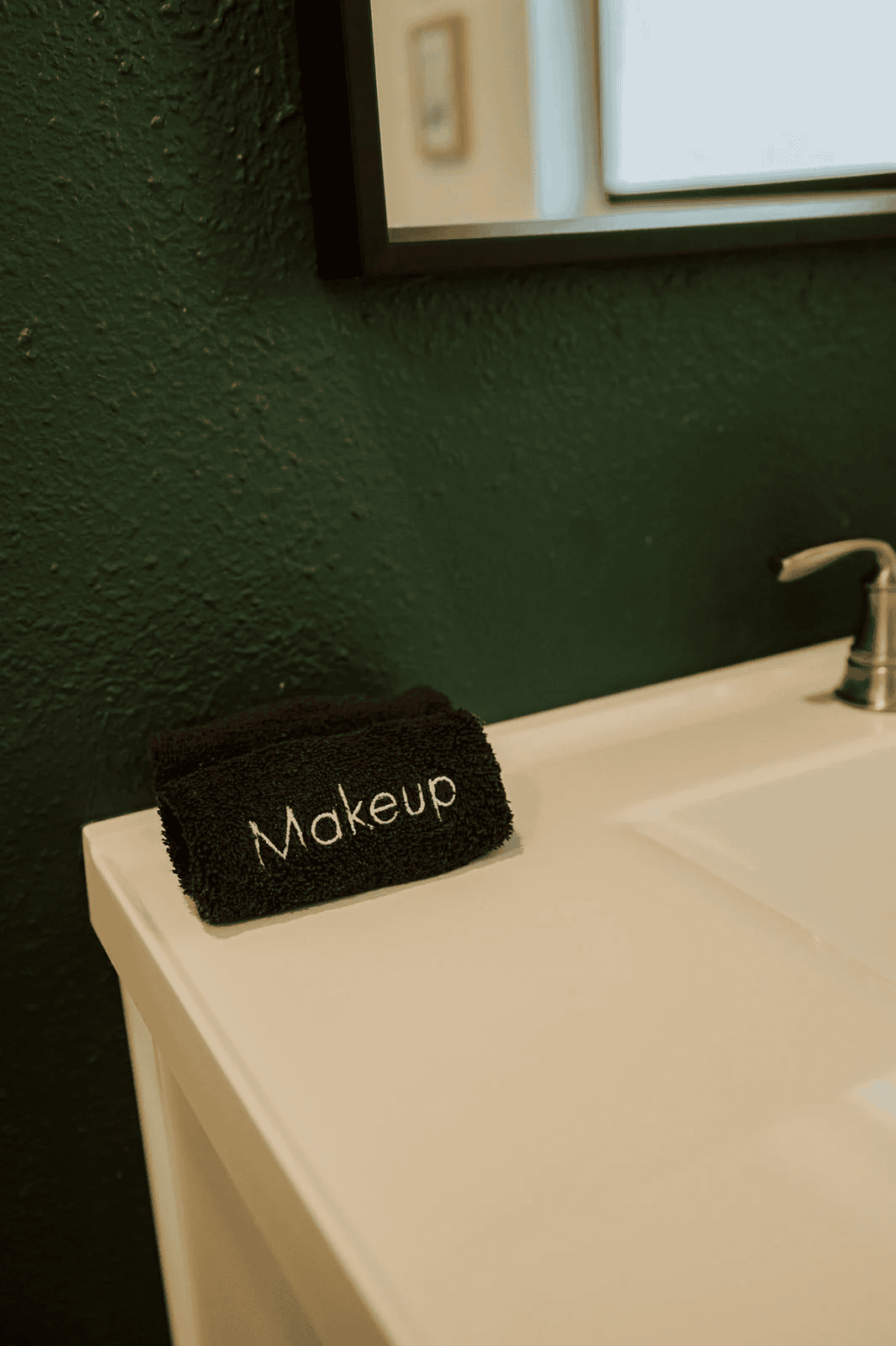 Your Guests Will Rave About These Airbnb Towels - Landmark Hosts