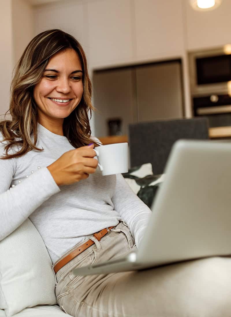 8 Top Productivity Routine Tips From A Working Mom Of (Almost) 4